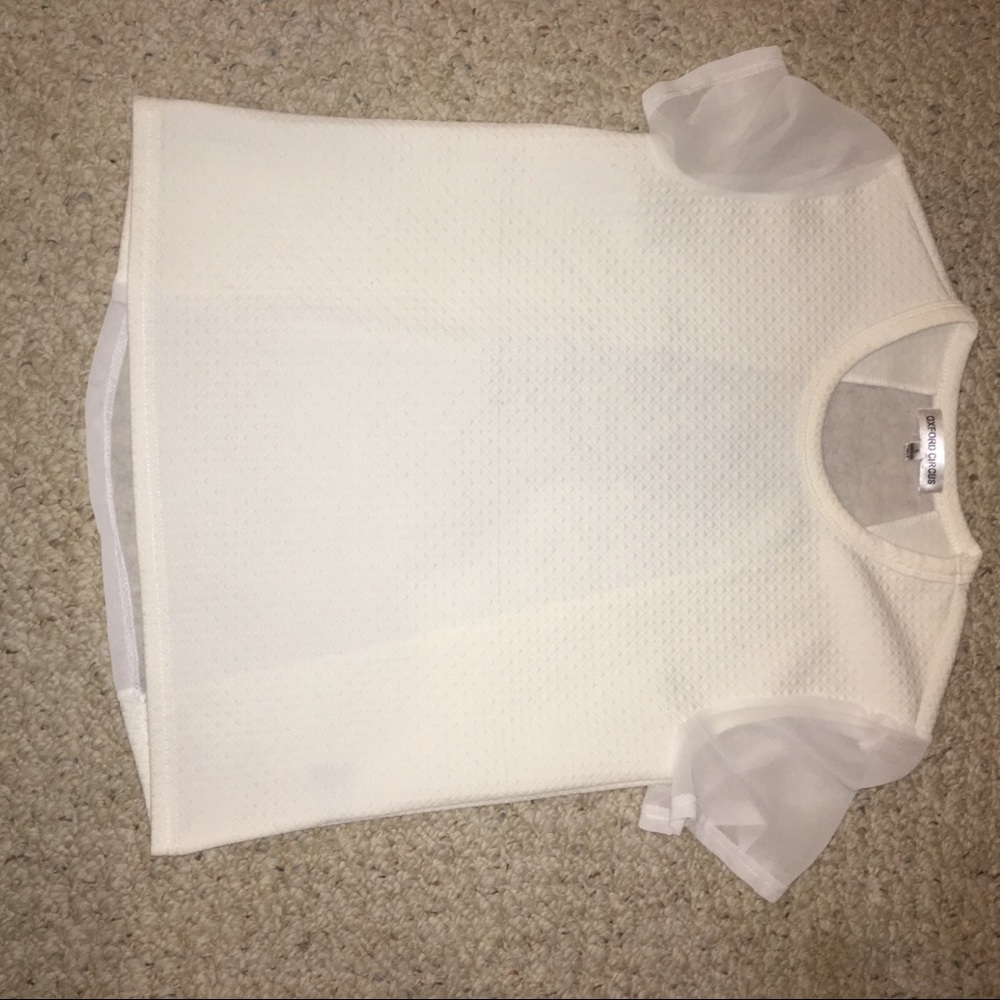 Off white cute top with sheer details